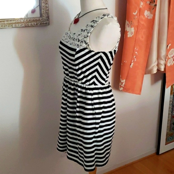 Anthropologie x Maison Jules Lace/Striped Dress Size Medium - Picture 10 of 16